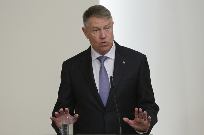 Румъния подкрепя африканските страни в развитието на способности за обезпечаване на собствената им сигурност, заяви Клаус Йоханис в Сенегал