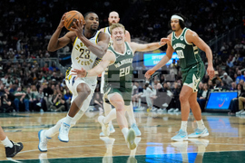 Pacers Bucks Basketball