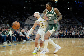 Pacers Bucks Basketball