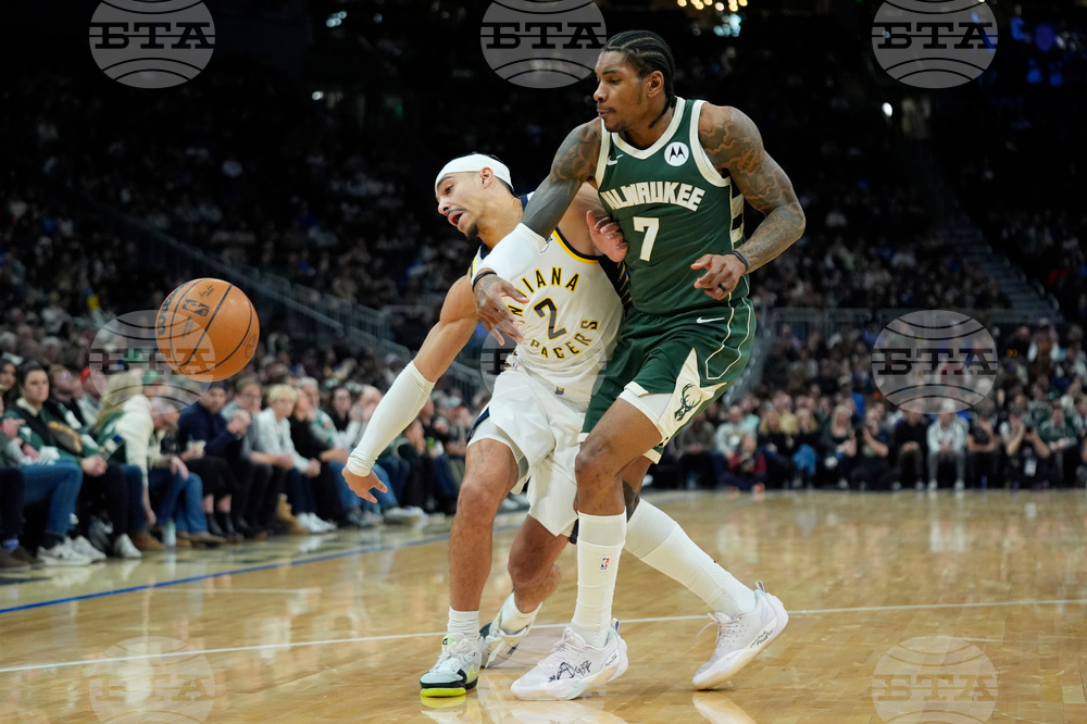 Pacers Bucks Basketball