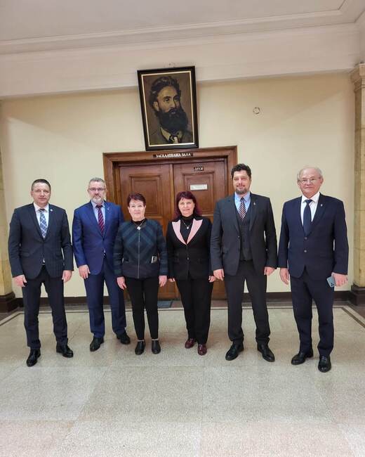 Русенски университет „Ангел Кънчев“: Посещение на румънски депутати и сенатори в Русенския университет