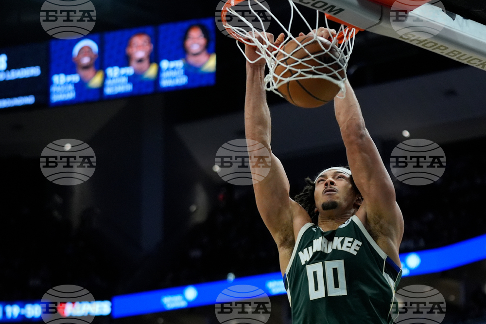 Pacers Bucks Basketball