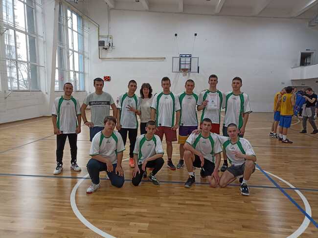 Община Кюстендил: Отборът на ПГИМ „Йордан Захариев“ гр. Кюстендил, спечели областните ученически игри по баскетбол за юноши 8 - 10 клас