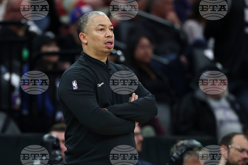 Clippers Kings Basketball