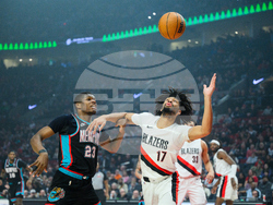Grizzlies Trail Blazers Basketball