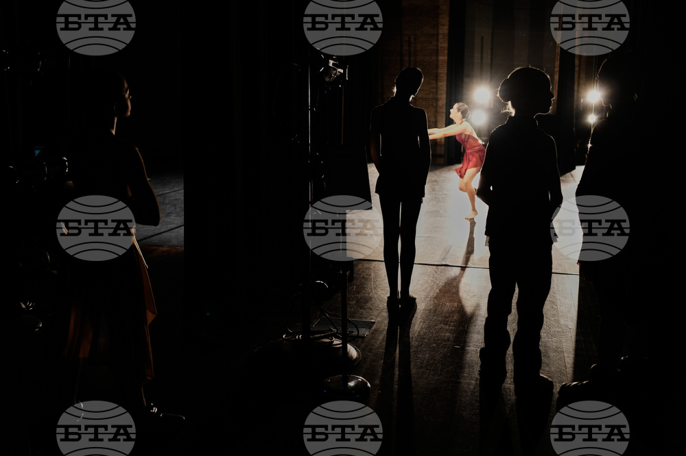 Illinois Daily Life Dance Competition