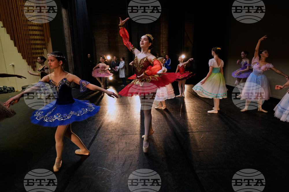 Illinois Daily Life Dance Competition