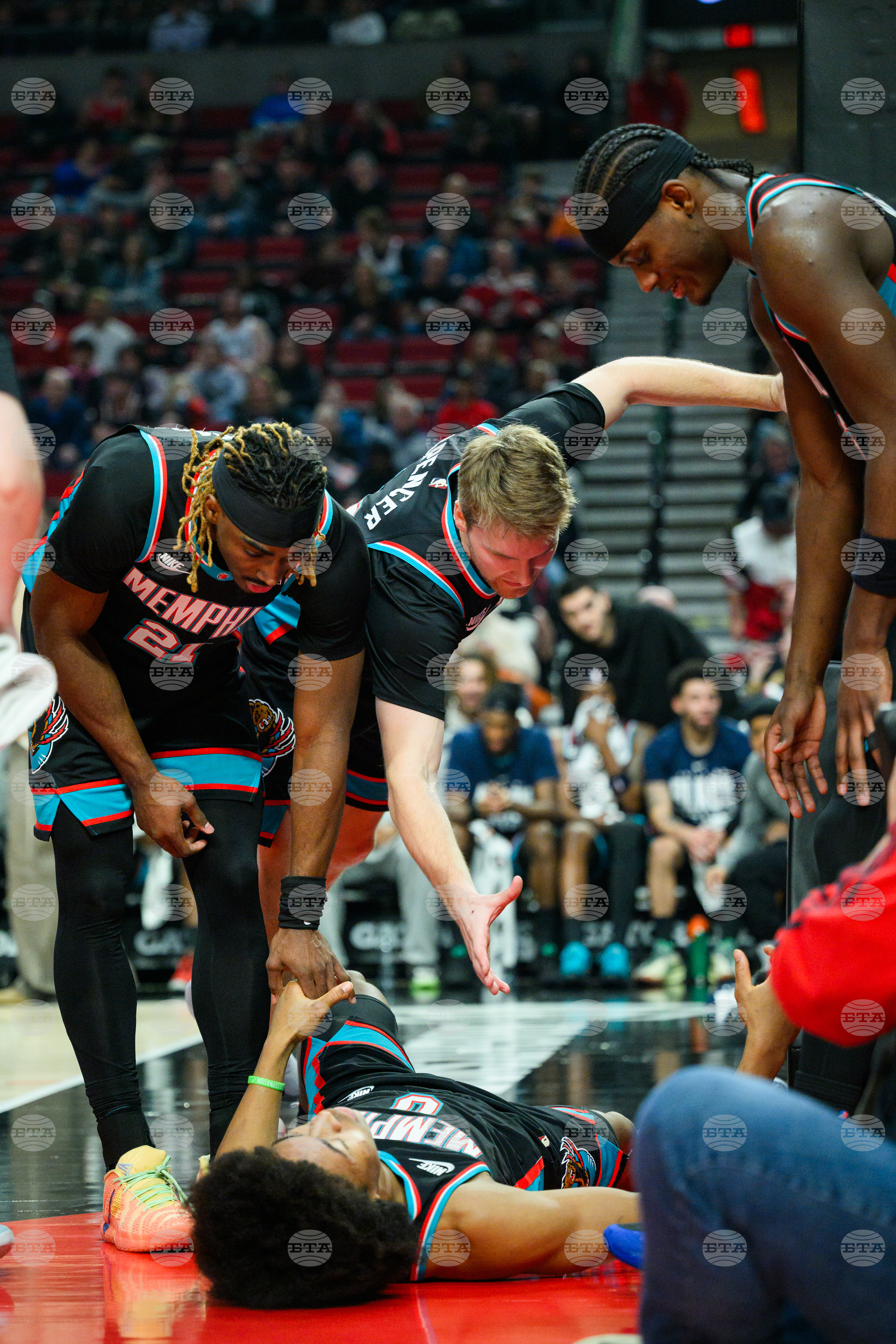 Grizzlies Trail Blazers Basketball