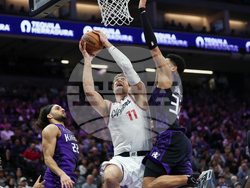 Clippers Kings Basketball
