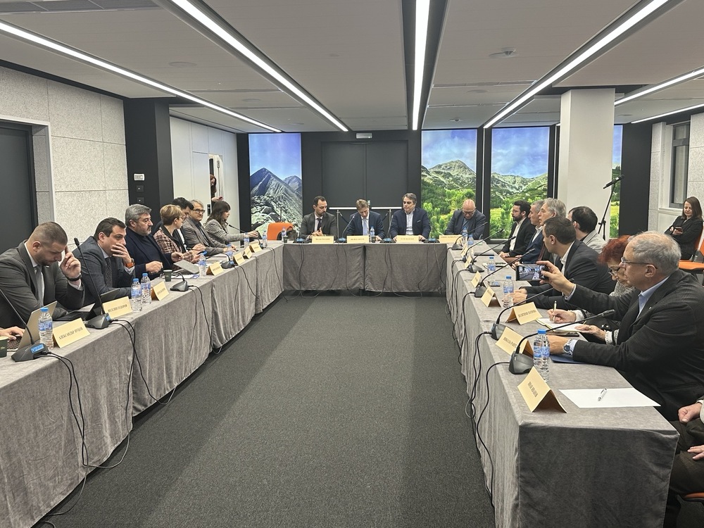 Асен Василев: Трябва да започнем дискусия как България да стане богата и развита страна