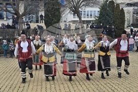 Балчик - кукерски празник