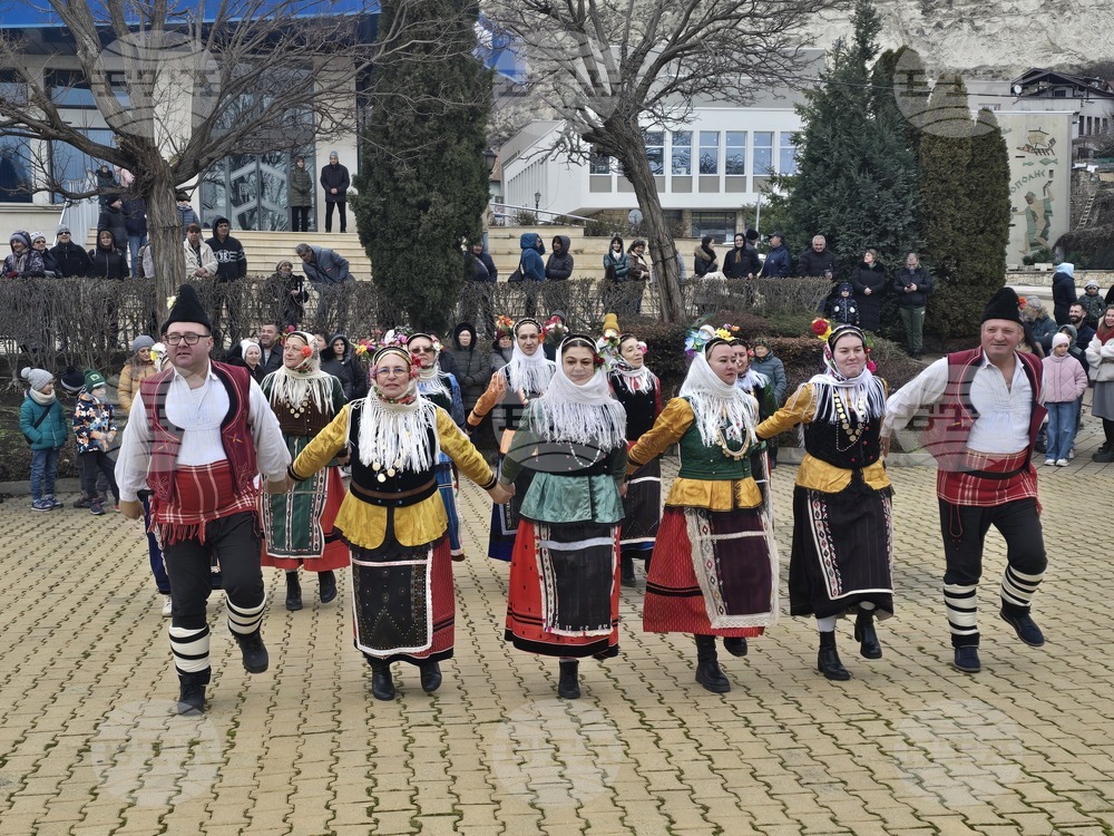 Балчик - кукерски празник