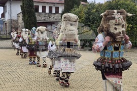 Балчик - кукерски празник