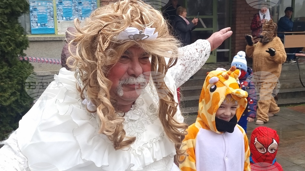 Село Асеново - карнавал "Цурки в Асеново"