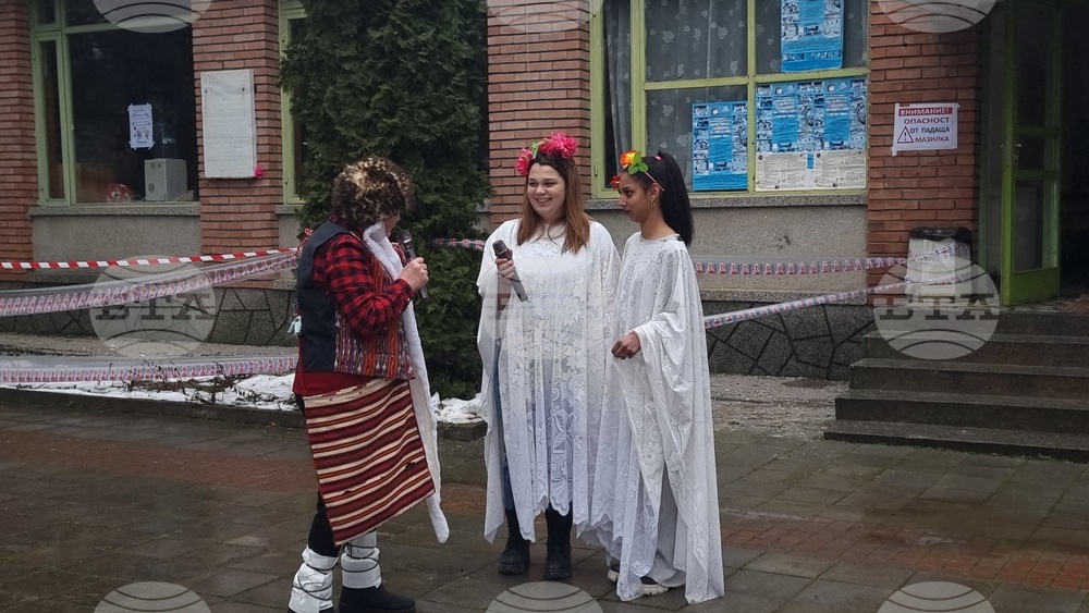 Село Асеново - карнавал "Цурки в Асеново"