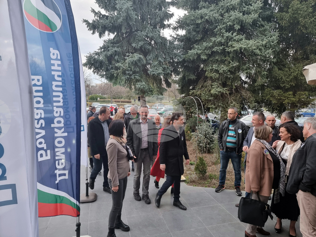 Разград - Коалиция „Продължаваме Промяната - Демократична България“ - предизборна кампания