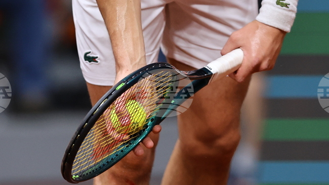 Калоян Шиков при юношите и Каролина Костова при девойките станаха шампиони на сингъл на Държавното лично първенство по тенис на закрито до 18 година