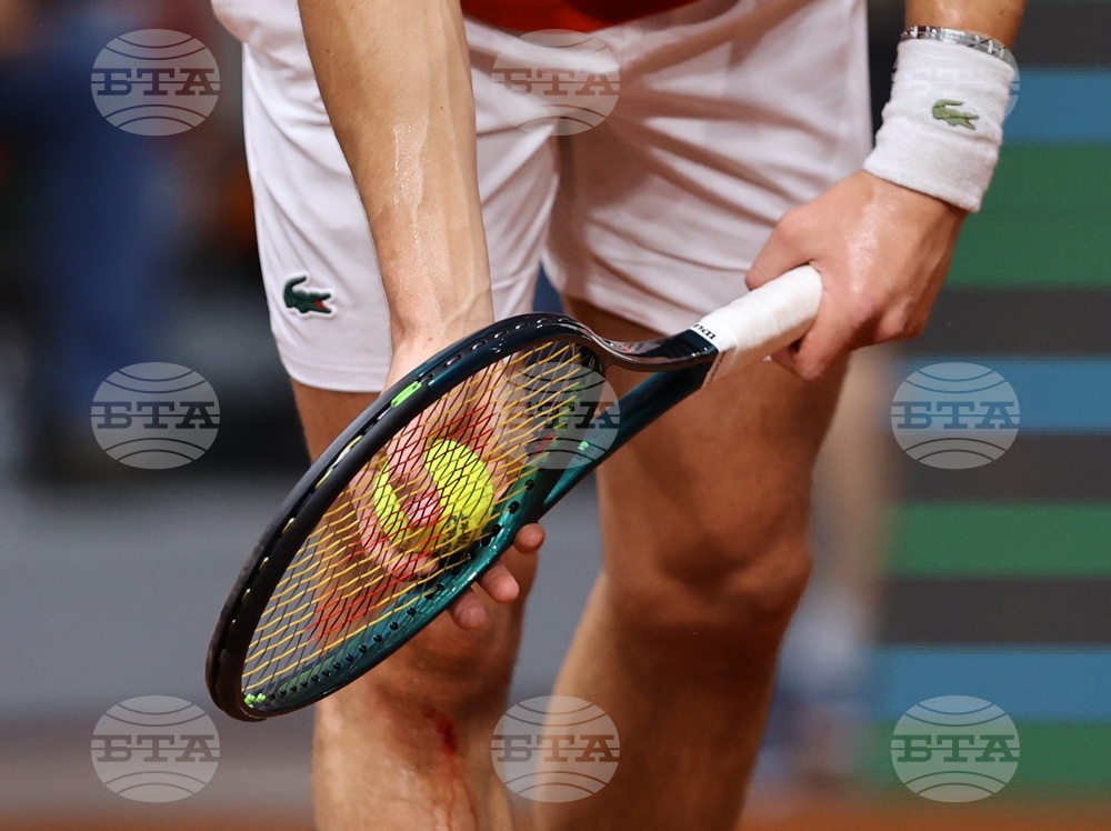 Калоян Шиков при юношите и Каролина Костова при девойките станаха шампиони на сингъл на Държавното лично първенство по тенис на закрито до 18 година