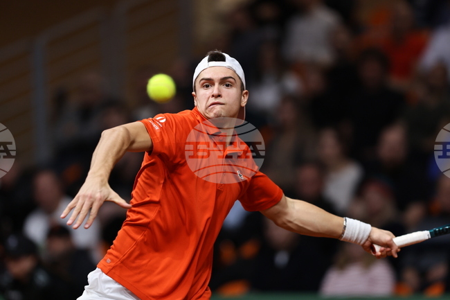 Александър Василев се класира за първи път в кариерата си на четвъртфинал на сингъл на турнир по тенис от сериите „Чалънджър“ в Хърватия