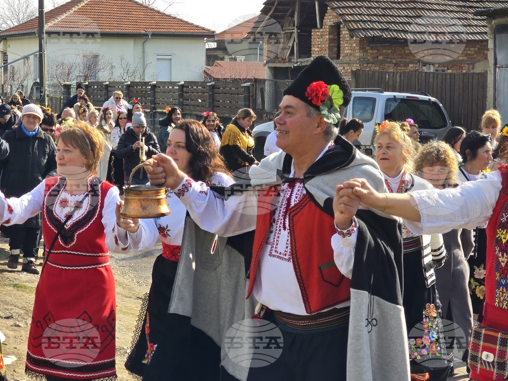Лозарството и винарството са дълбоко вкоренени в традициите на Неговановци, каза кметът на селото Емилия Крумова