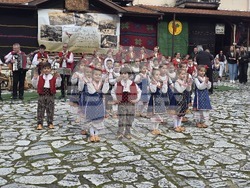 Мелник - фестивал "Златен грозд"