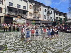 Мелник - фестивал "Златен грозд"