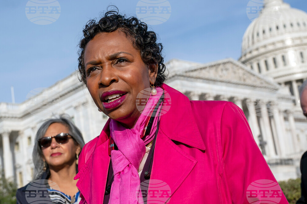 Trump-Obama-Social-Media-CBC