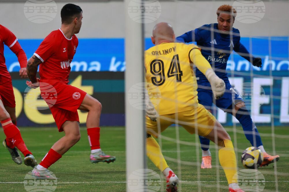 Футбол - Левски - Ботев (Враца)