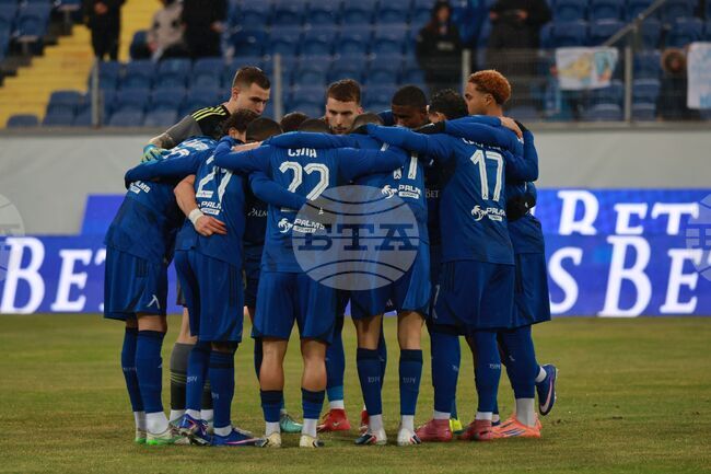 Левски възстанови преднината си в класирането на футболното първенство с победа над Ботев (Врацa)