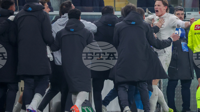 Наполи спечели гостуването си на Дженоа в Серия А с гол от дузпа в добавеното време