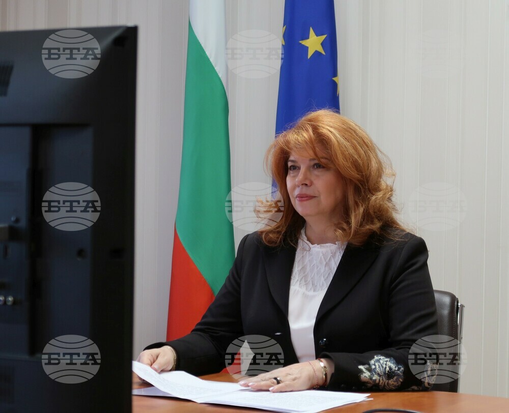 Вицепрезидентът Илияна Йотова ще присъства на откриването на изложбата „Скъпоценният път на Данте – „Божествена комедия“ в бижутата на Диего Перкоси Папи“