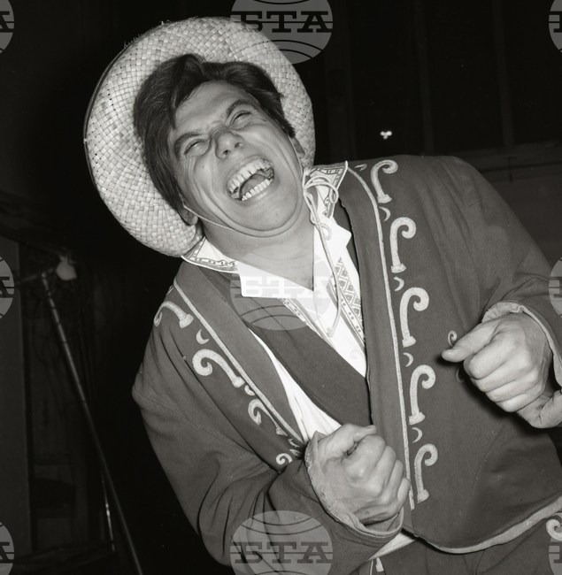 Тодор Козаров - цирков артист