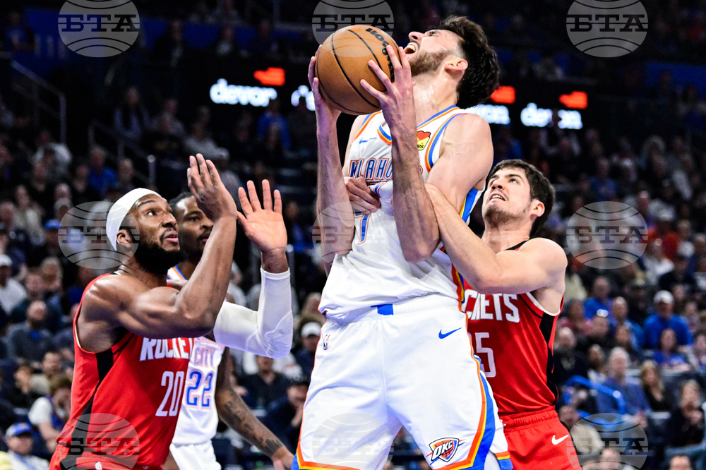 Pelicans Thunder Basketball