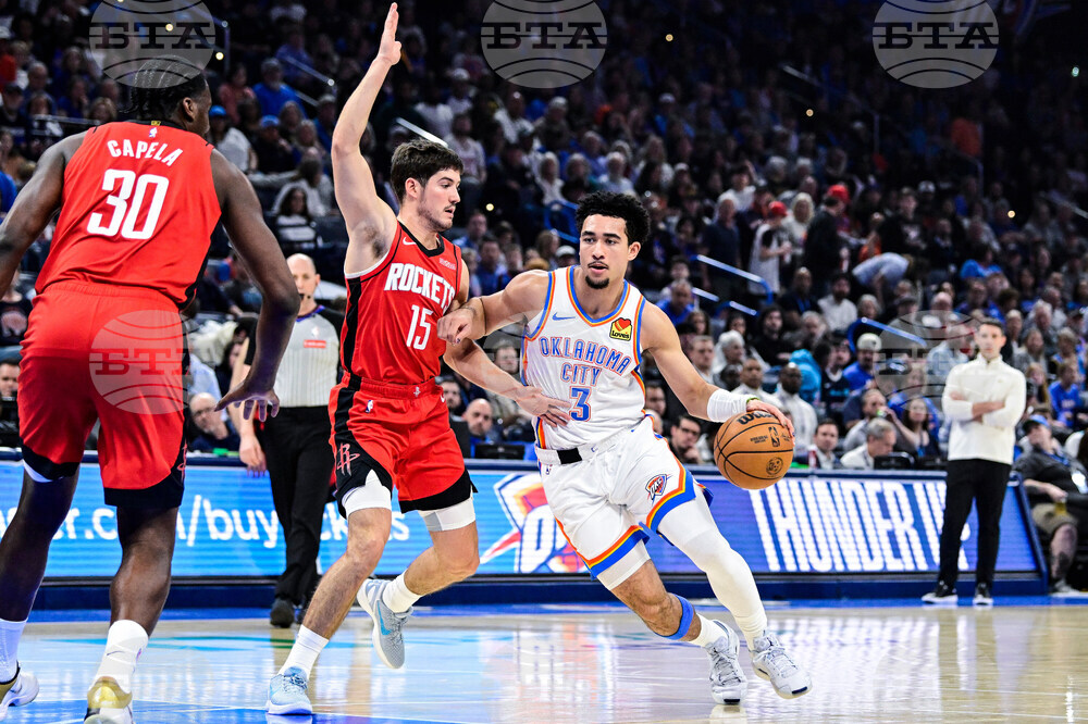 Pelicans Thunder Basketball