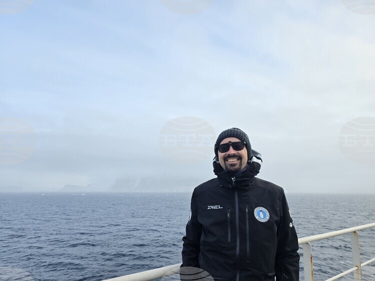 Writer Vasil Popov: Bulgarian Antarctic Expedition Inspires Ideas for “Permafrost” Sequel