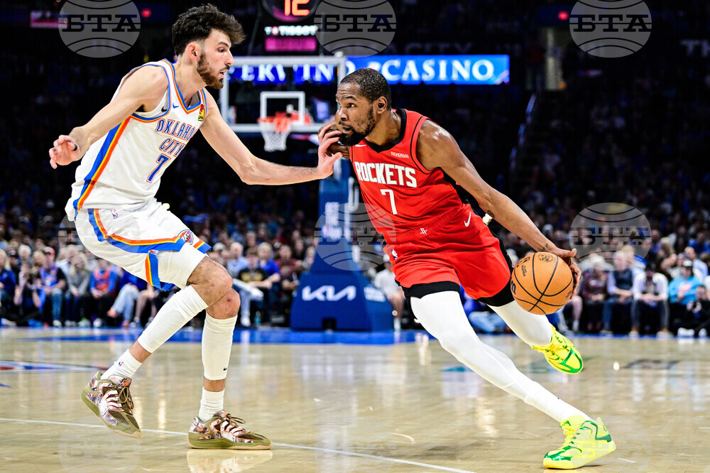 Pelicans Thunder Basketball