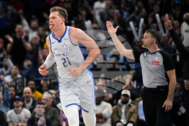 Jazz Magic Basketball