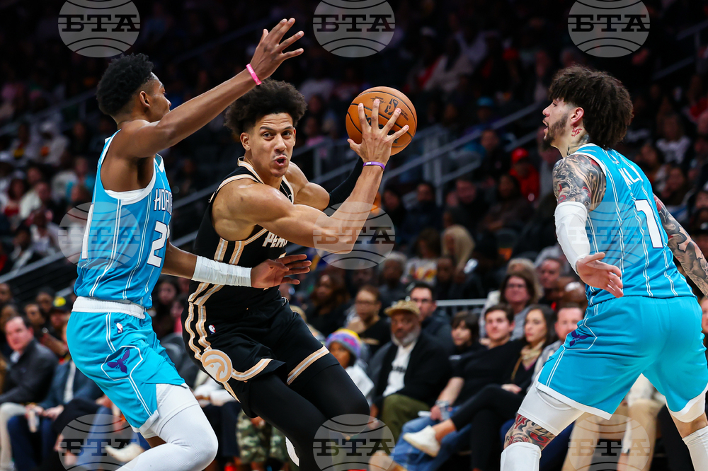 Hornets Hawks Basketball