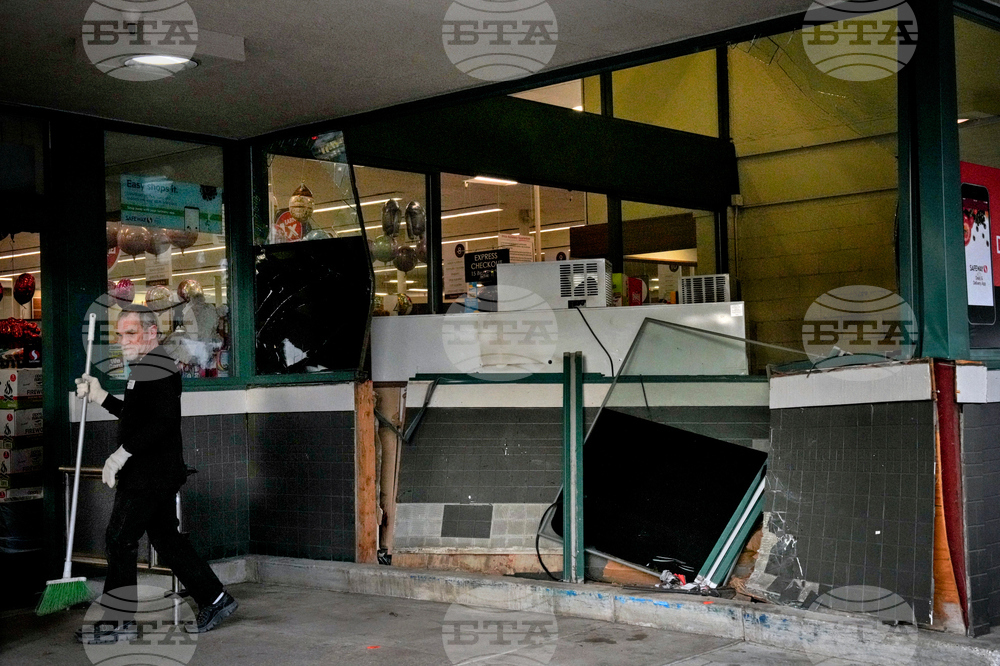 California Crash Grocery Store