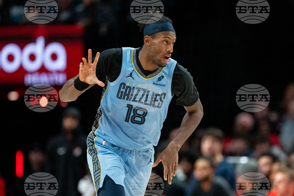 Grizzlies Trail Blazers Basketball