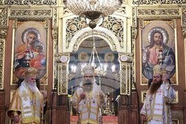 Храм „Св. Неделя“ - литургия