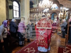 Ямбол - храм „Св. Николай Чудотворец“ - света литургия