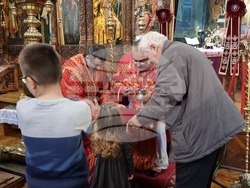 Ямбол - храм „Св. Николай Чудотворец“ - света литургия