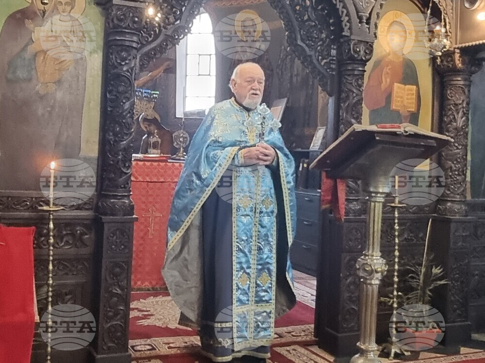 Отец Димитър говори пред миряните в Шумен за смисъла на Великия пост