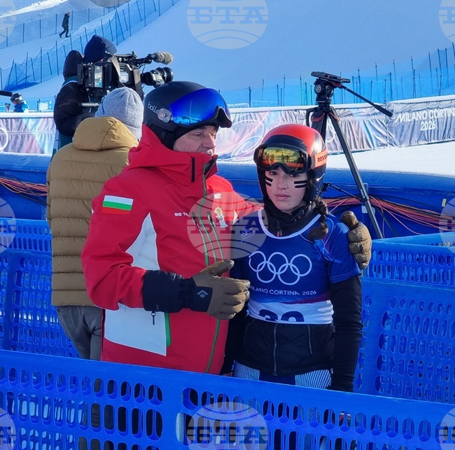 Snowboarder Malena Zamfirova Narrowly Defeated in Parallel Giant Slalom Round of 16