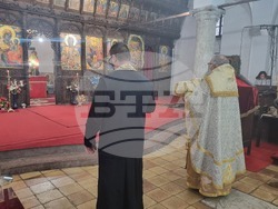 Плевен - храм „Свети Николай“ - неделно богослужение