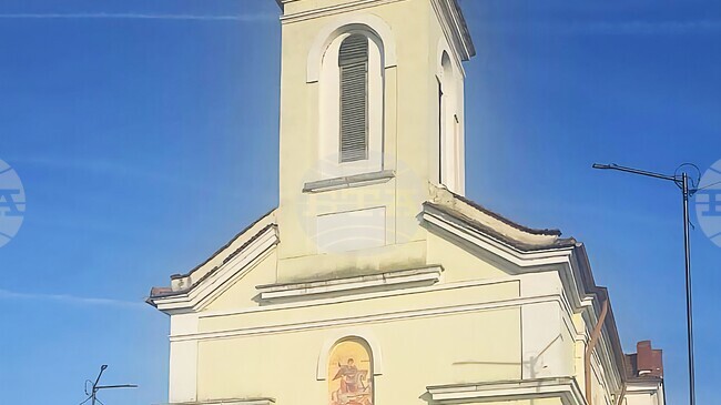 Близо 10 000 евро са събрани от дарителска кампания за ремонта на 150-годишен храм в град Мартен, област Русе