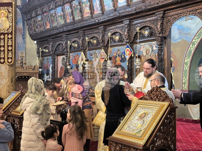 В сливенския храм „Св. Димитър Солунски“ архимандрит Стефан говори за духовния смисъл на подготвителния период преди Великия пост