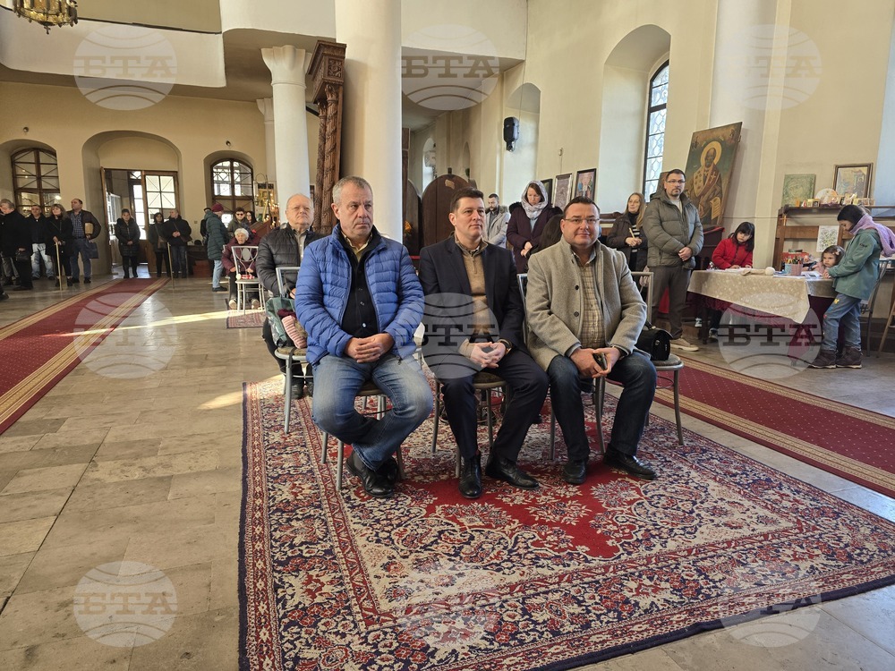 Свищов - храм „Света Троица“ - представяне на музикален албум