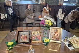 Търговище – храм „Св. Успение Богородично“ – неделна служба и проповед